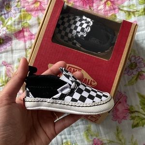 Baby Vans - Size 2 Crib Shoes